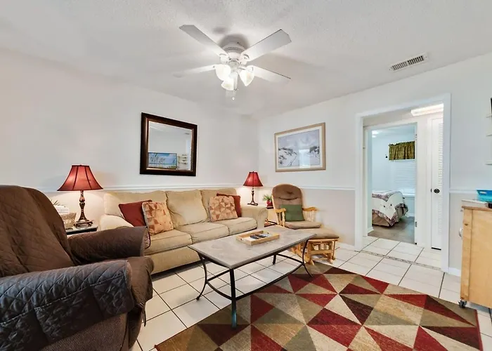 The Front 601- Affordable Beachfront Holiday home Gulf Shores
